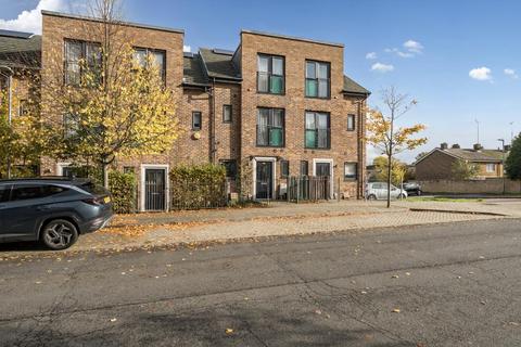 3 bedroom terraced house for sale, West Reading,  Berkshire,  RG30