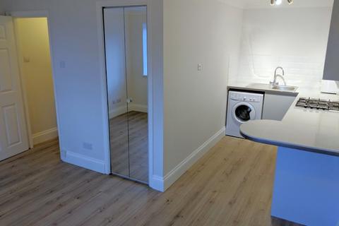 undefined, Heron Court, Mitcham, CR4