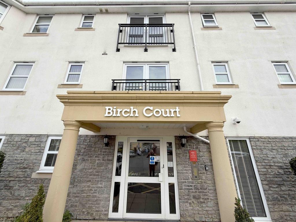 1 bed retirement flat to rent Birch Court, Swanse