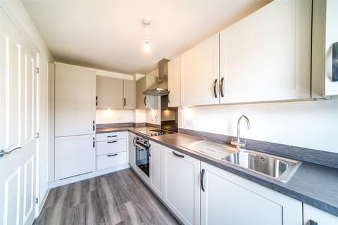 3 bedroom house to rent, Box Crescent, Houghton Regis, Dunstable, LU5