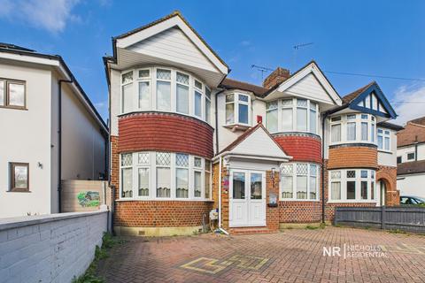 5 bedroom semi-detached house for sale, West Ewell KT19