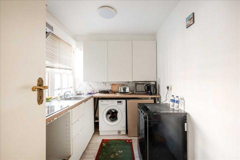 1 bedroom apartment for sale, Park West, Edgware Road, London