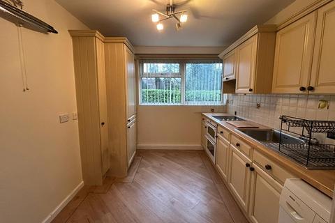 1 bedroom flat to rent, Kennedy Close, Sutton Coldfield, West Midlands, B72