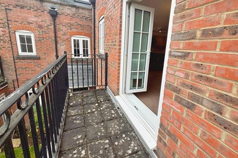 undefined, Great North Road, Hatfield, AL9