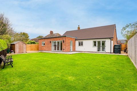 3 bedroom detached bungalow for sale, Stathern Road, Eastwell