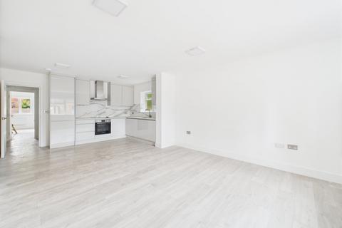 undefined, Shelson Avenue, Feltham, Middlesex, TW13