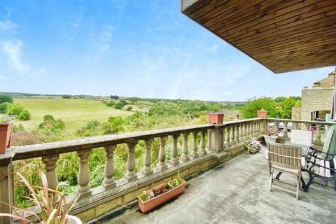6 bedroom detached house for sale, High Meadows, Thornhill WF12