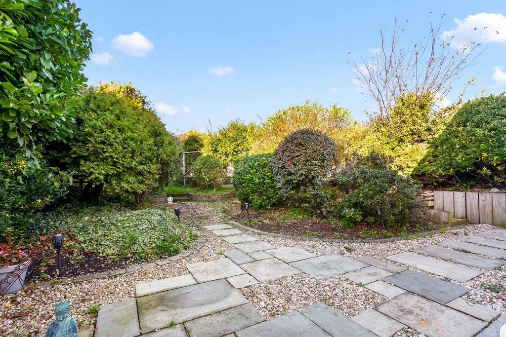 Garden (1).jpg