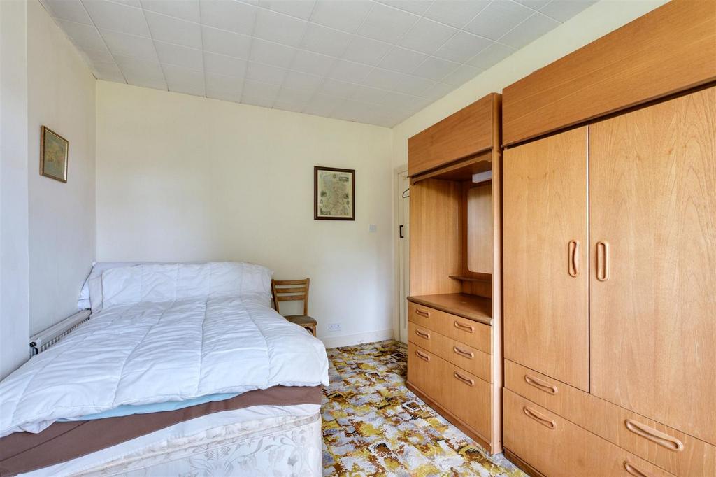 Bedroom 2 1.jpeg