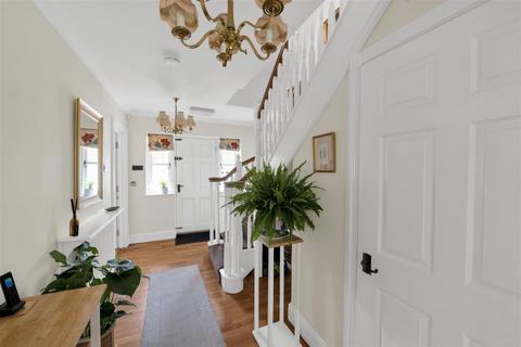 6 bedroom detached house for sale, Codicote Road, Wheathampstead, St. Albans