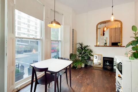Studio to rent, Ladbroke Grove, Notting Hill, London, W11