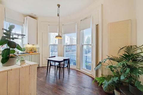 undefined, Ladbroke Grove, Notting Hill, London, W11