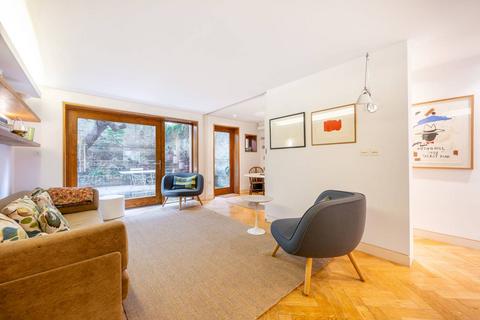2 bedroom flat to rent, St Lawrence Terrace, North Kensington, London, W10