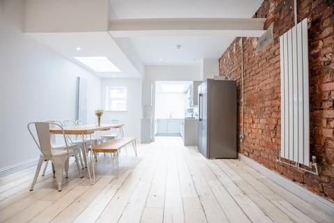 6 bedroom house to rent, Thornycroft Road, Liverpool L15