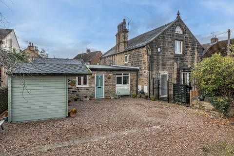 3 bedroom detached house for sale, Park Road, Bingley, West Yorkshire, BD16