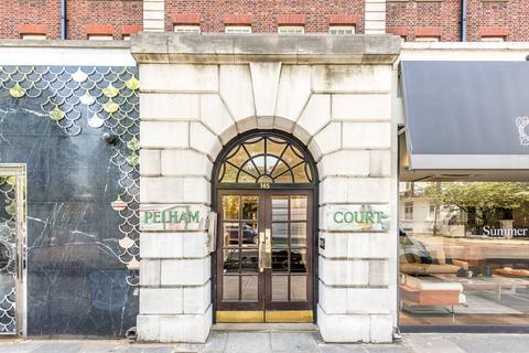 Fulham Road, Chelsea, London, SW3