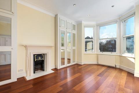 undefined, Kings Road, Richmond, TW10