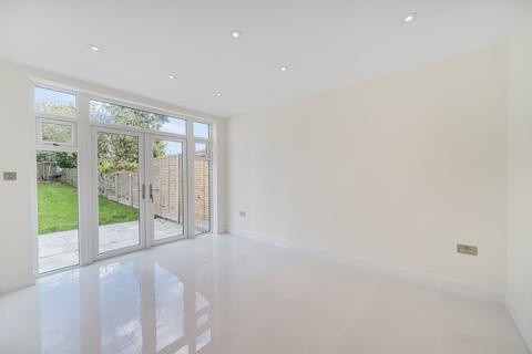 26 Woodcroft Avenue, Stanmore, HA7 3PS