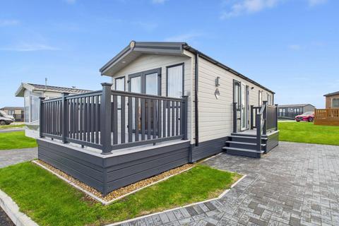2 bedroom static caravan for sale, Bacton Norwich