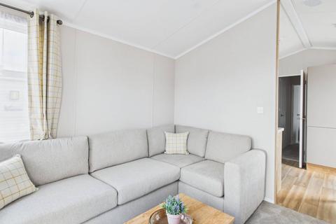 2 bedroom static caravan for sale, Bacton Norwich