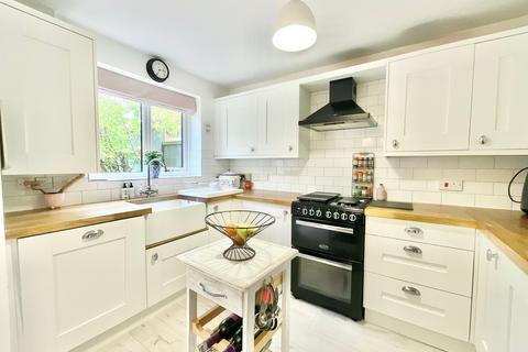3 bedroom semi-detached house for sale, Kingsland Close, Stone, ST15