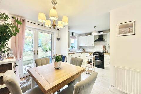 3 bedroom semi-detached house for sale, Kingsland Close, Stone, ST15