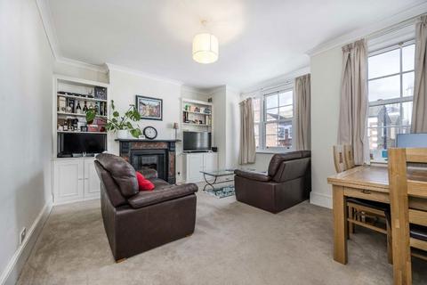 3 bedroom flat for sale, Halford Road, London SW6