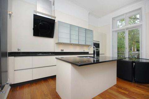 1 bedroom flat for sale, Holland Park Avenue, London W11