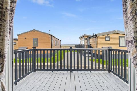 2 bedroom static caravan for sale, Bacton Norwich