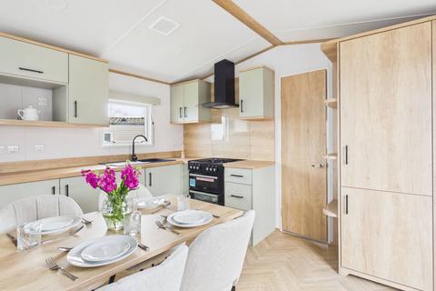 2 bedroom static caravan for sale, Bacton Norwich