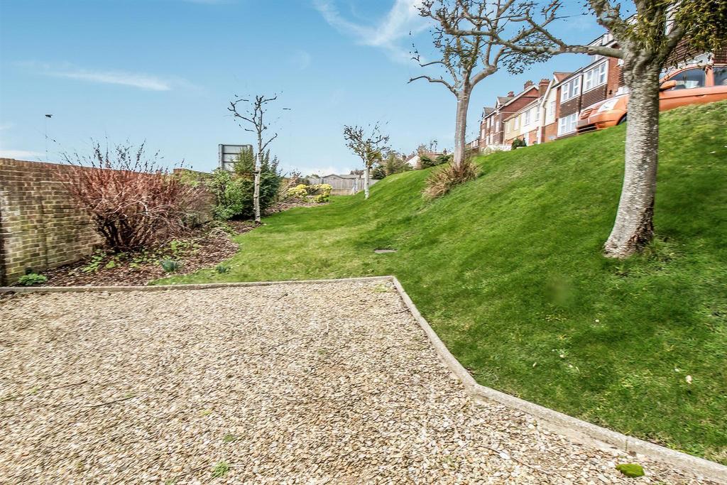 Garden 2.jpg