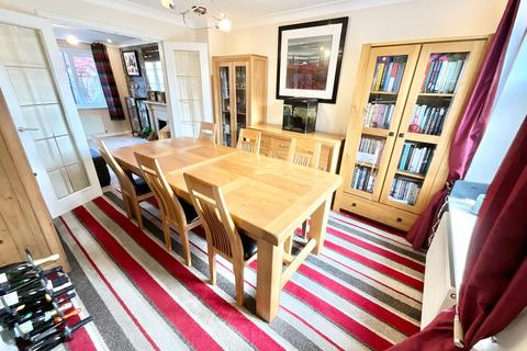7 Darwin Close, Market Drayton, TF9 3UT