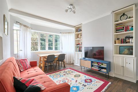 undefined, Chiswick Village, Chiswick, W4
