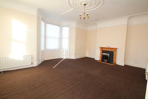 4 bedroom maisonette for sale, Laburnum Avenue, Whitley Bay, NE26