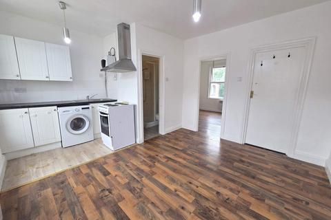 undefined, High Street, Thornton Heath, Surrey. CR7 8RY