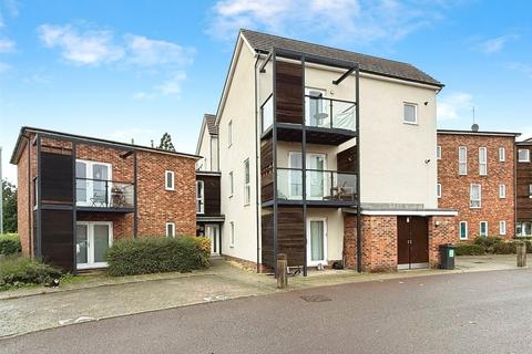 Hampden Crescent, Bracknell, Berkshire