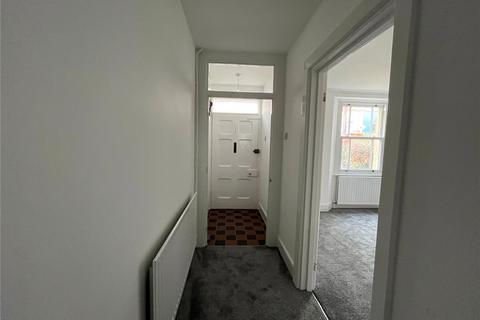 4 bedroom house to rent, Charming Townhouse - Central Wells