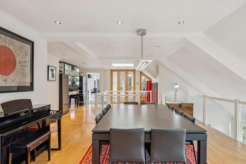 undefined, Bishops Wharf House, Parkgate Road, Battersea, London, SW11.