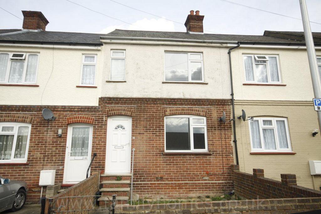 2 bedroom home, recently refurbished, new kitchen