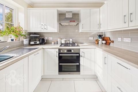 2 bedroom terraced house for sale, Dunlin Drive, Wymondham