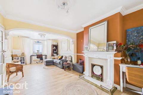 undefined, Southern Way, Romford, RM7 9PB