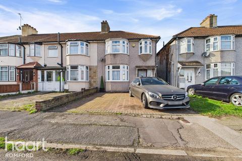 undefined, Southern Way, Romford, RM7 9PB