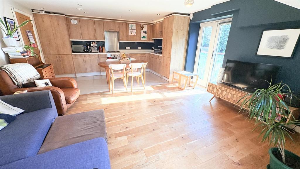 Open Plan Kitchen/Living Room