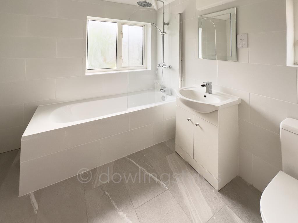Family bathroom.