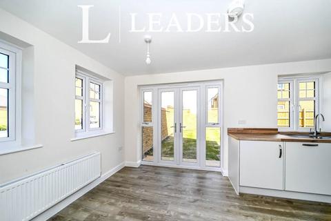 4 bedroom detached house to rent, Daisy Lane, Wixams, Bedford, MK42