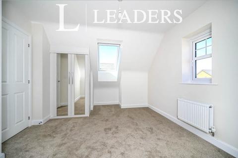 4 bedroom detached house to rent, Daisy Lane, Wixams, Bedford, MK42