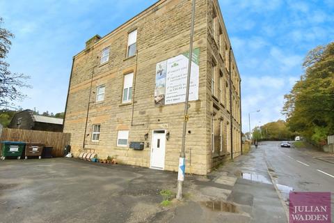 2 bedroom flat for sale, Charlestown, Glossop, Derbyshire, SK13