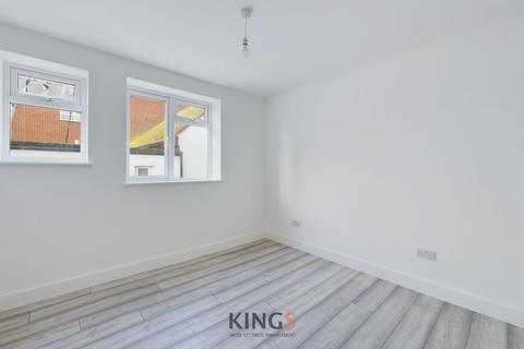 undefined, Town Centre, Hatfield, AL10