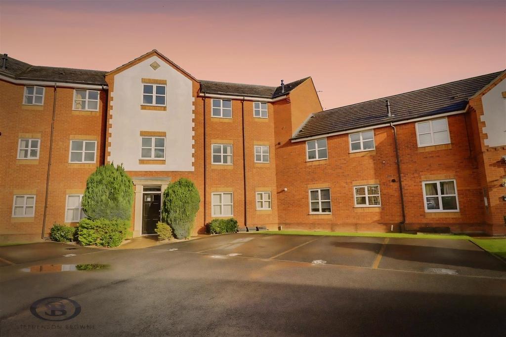 7 Heathlands House, Dusk Shot.jpg