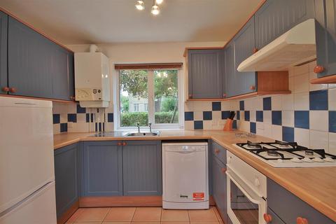 3 bedroom semi-detached house to rent, NORTH OXFORD